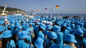 Chinesischer Chef bezahlt Urlaub für 6400 Mitarbeiter