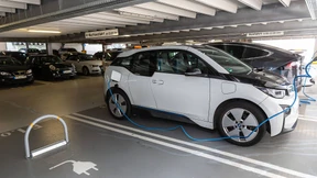 Freie Parkplätze für E-Autos