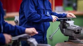 Zahl der Ausbildungsverträge steigt zum dritten Mal in Folge