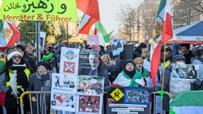 Protestierende beenden Hungerstreik vor iranischem Generalkonsulat