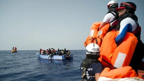 Die Symbiose von Schleppern und Seenotrettern beenden!