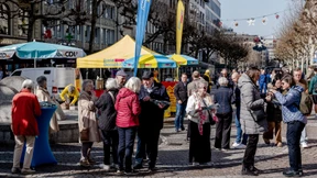 Der Wahlkampf ist zurück auf der Straße