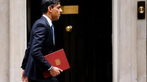 Torys streiten über Steuerpolitik