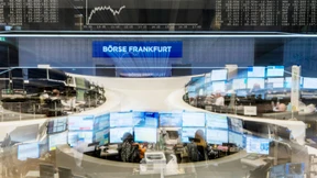Deutsche Börse schießt über Gewinnprognose hinaus