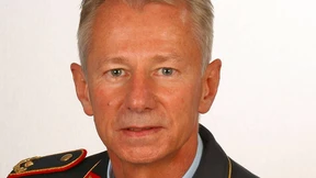 Dieser General untersucht den Eurofighter-Absturz