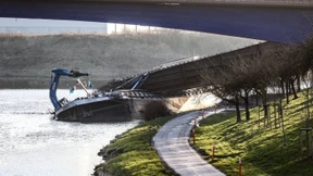 Ein Toter nach Brückeneinsturz