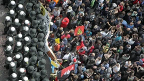 Polizei darf auch Unschuldige einkesseln