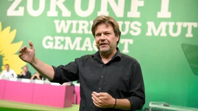 Habeck für Aufhebung der Trennung von Amt und Mandat