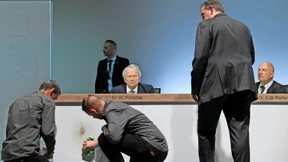 Tortenwerfer und Klimakleber