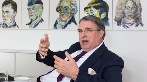 Knoll will Frankfurter Rathauschef werden