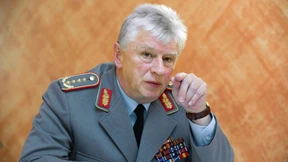 „Rückwärtsgerichtete Kritik schadet der Bundeswehr“