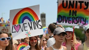 Zehntausende Menschen auf der Cologne Pride