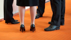 Bundesregierung will Frauenquote stoppen