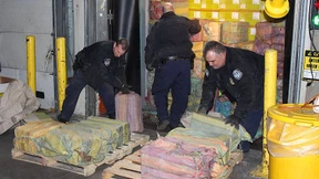 Zollbehörde entdeckt 1,5 Tonnen Kokain