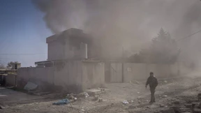 Irakische Truppen nehmen Flughafen ein