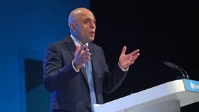 Britische Tories wollen Mindestlohn kräftig erhöhen