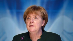 Merkel verteidigt Agenda 2010 – und kritisiert Schulz