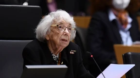 „Es gibt nur menschliches Blut"