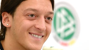 Sky vermarktet Mesut Özil