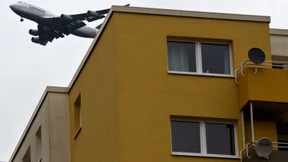 Al-Wazir und „viele Schrauben“ am Flughafen