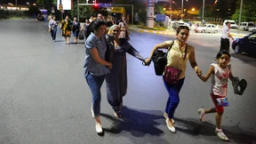 „Drinnen ist überall Blut“