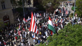 Abkehr von der radikalen Vergangenheit?