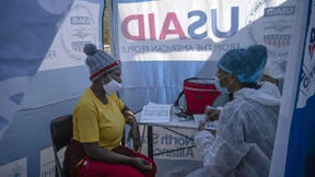 Pandemie gegen Pandemie