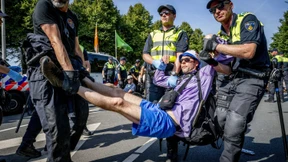 Amnesty sieht Defizite bei Versammlungsfreiheit