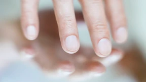 Traurigkeit schärft den Tastsinn