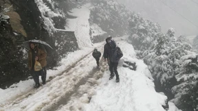 Mehr als 20 tote Touristen nach heftigem Schnee in Pakistan