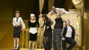 Kamasutra im goldenen Penthouse