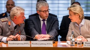 Verfahren gegen frühere Vorgesetzte von Franco A. eingeleitet