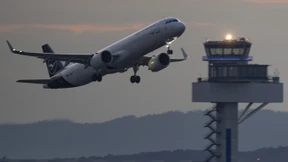 Wie Lufthansa Engpässe im Cockpit abwenden will