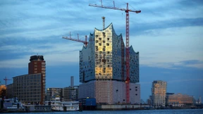 Die Elbphilharmonie wird ein Fall für die Justiz