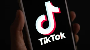 Tiktok haftet für Inhalte ohne Lizenz