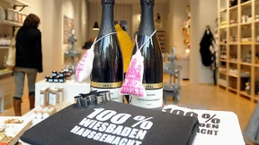 Heimat auf dem Gabentisch