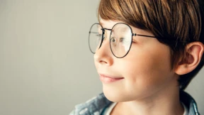 „Sehr wichtig ist die Entspiegelung der Brillengläser“