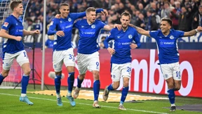 Schalke 04 übernimmt die Tabellenführung