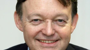 Hessens Wirtschaft und DGB rügen Schwarz-Grün