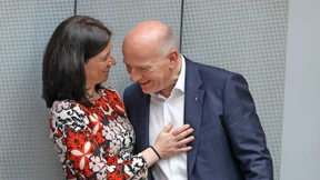 Wer sich liebt am Arbeitsplatz