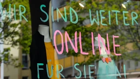 Der Einzelhandel profitiert vom Online-Geschäft