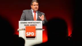 Gabriel gerät in der Rentendebatte in die Kritik 