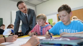 SPD verteidigt Pläne zur Homosexualität im Unterricht