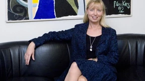 Schmittroth verlässt Bank