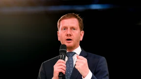 Kretschmer schießt gegen rechts