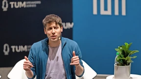 Erst der Kanzler, dann die Studenten