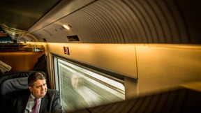 Gabriel hält die Länder in Schach