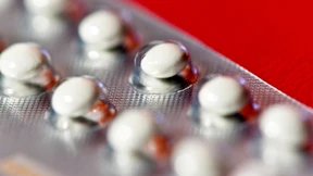 Hormonelle Verhütungsmittel bekommen Warnhinweis