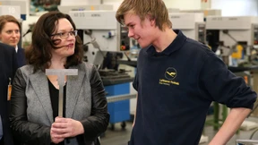 Mindestlohn soll erst ab 18 gelten