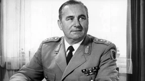 Veteranen bauten Geheimarmee auf